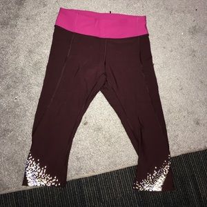 Lululemon maroon cropped leggings size 6